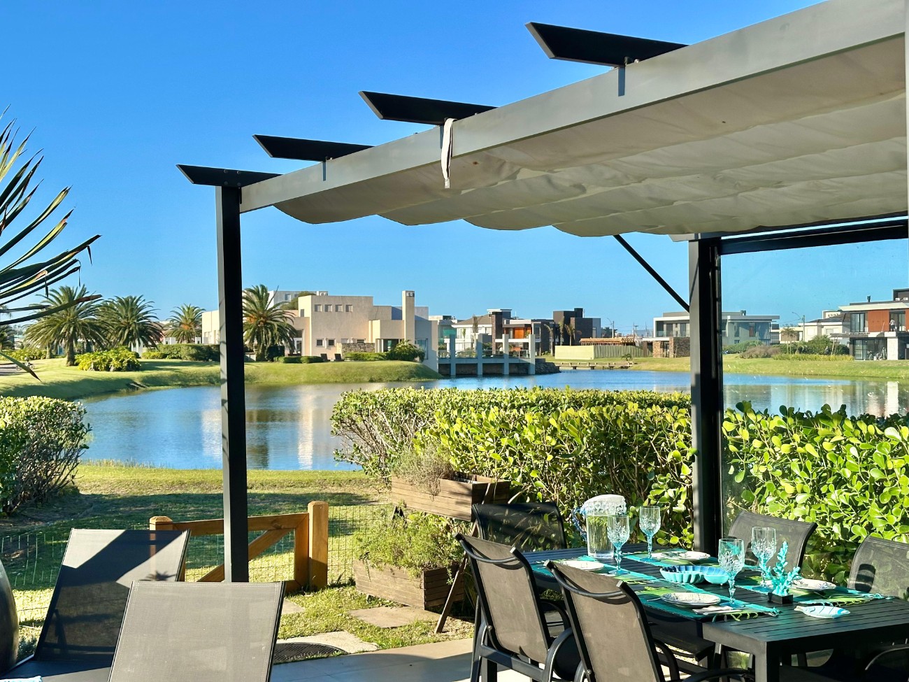 Casa em Condomínio 5 dormitórios para venda, CAPÃO NOVO em Capão da Canoa | Ref.: 531